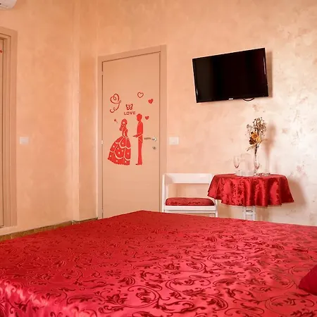 ベッド・アンド・ブレックファスト Apta Mihi 3*